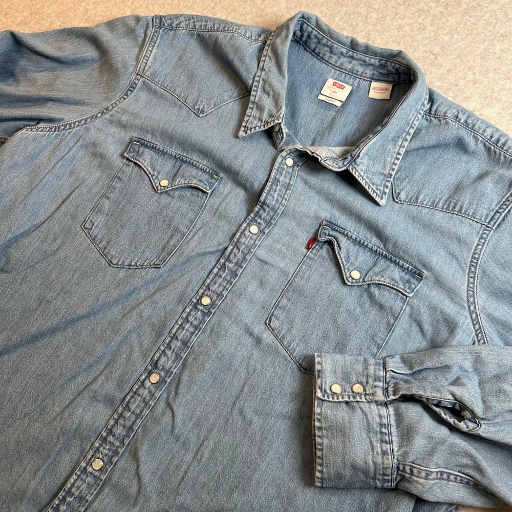Levis Mens 3XL Standard Barstow Western Denim Shirt Light Wash Snap Front LS